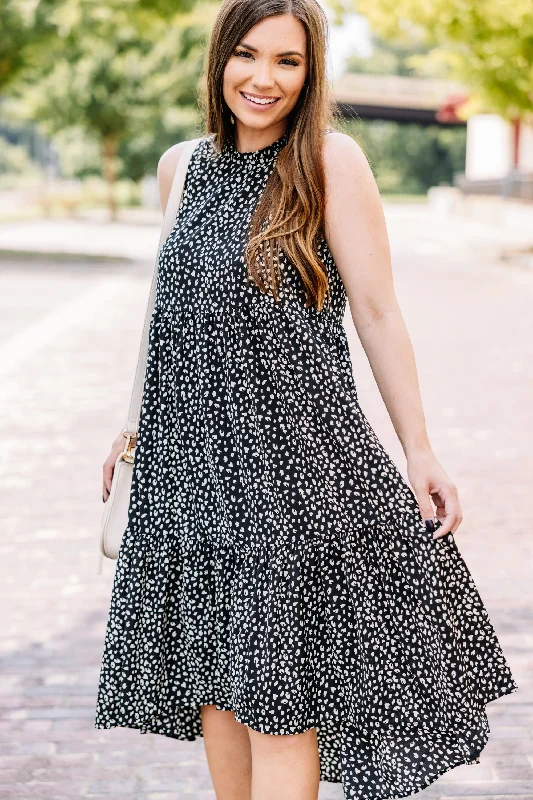 Women's Stylish Vacation Attire Always Bold Black Spotted Midi Dress