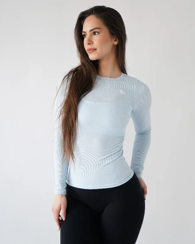 Comfortable Chic Ribbed Seamless Long Sleeve - Cloud