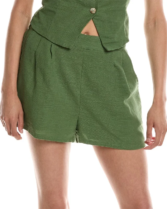 Get The Latest Trends City Sleek Short