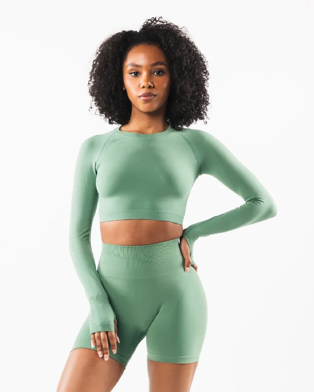 High-End Style Discounts Stratus LS Crop - Jade