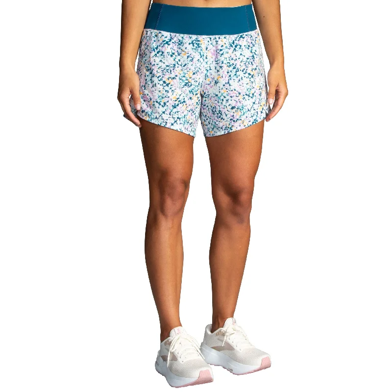 Women's Luxury Attire Brooks Women's Chaser 5" Short